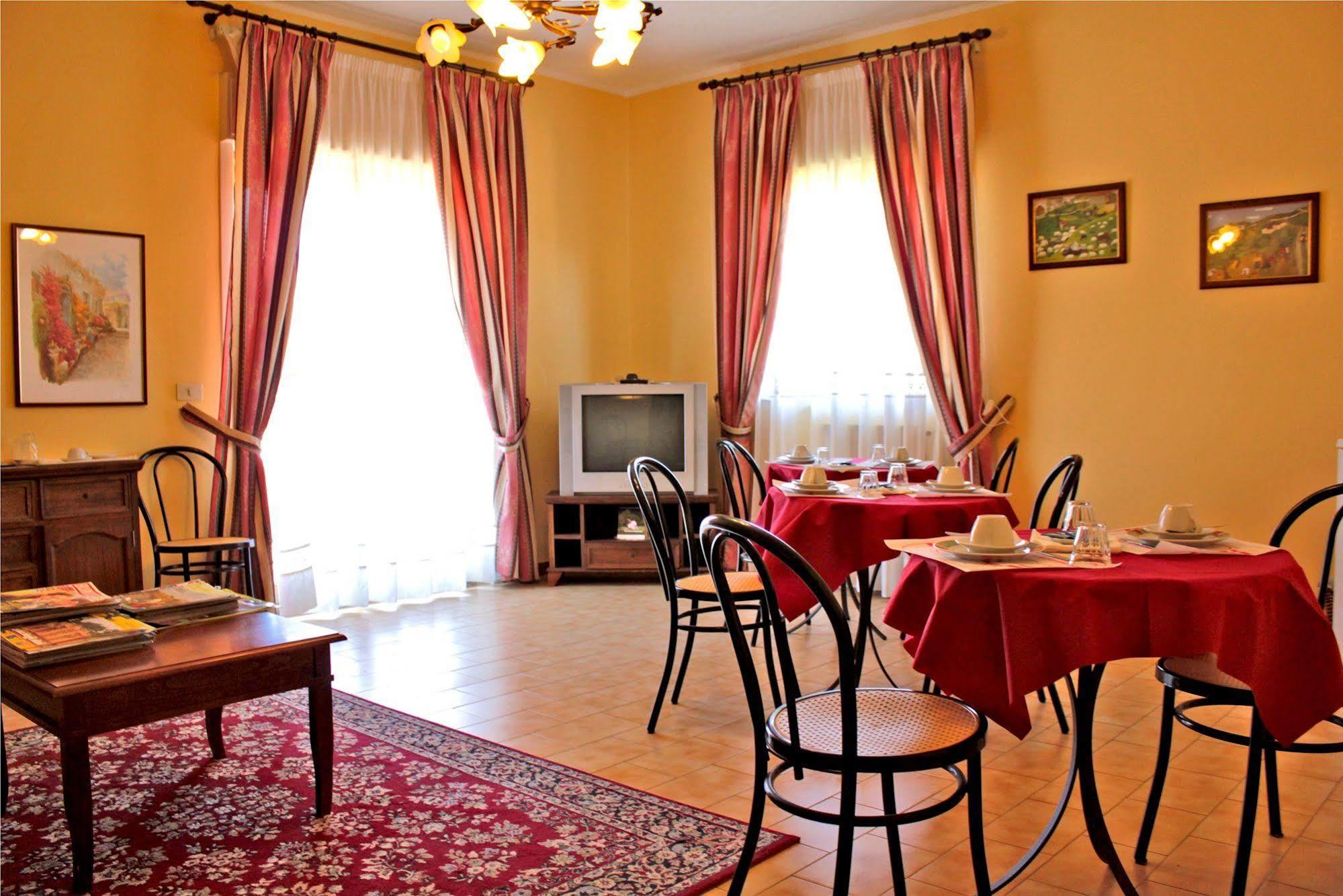 Ai Tre Parchi Bed And Bike Bed and Breakfast Randazzo Εξωτερικό φωτογραφία