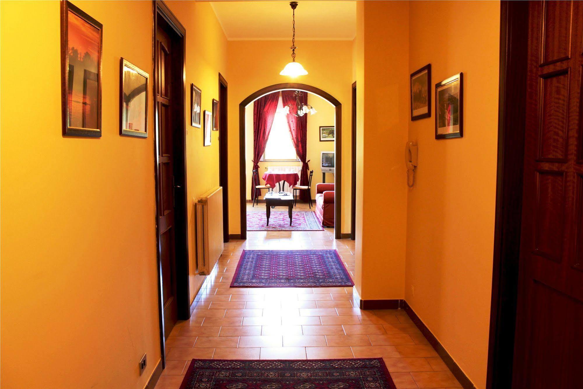 Ai Tre Parchi Bed And Bike Bed and Breakfast Randazzo Εξωτερικό φωτογραφία